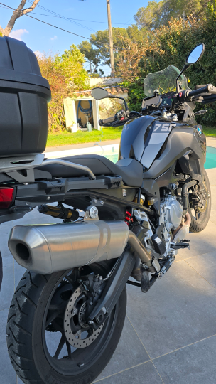 BMW F 750 GS - Arrire Droite